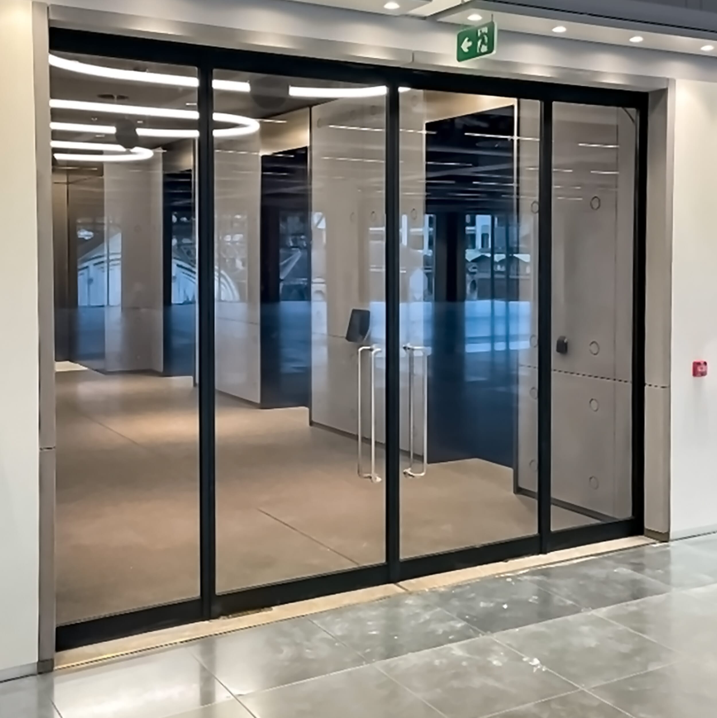 33_Charterhouse_10.jpg?w=2000&h=2000&scale