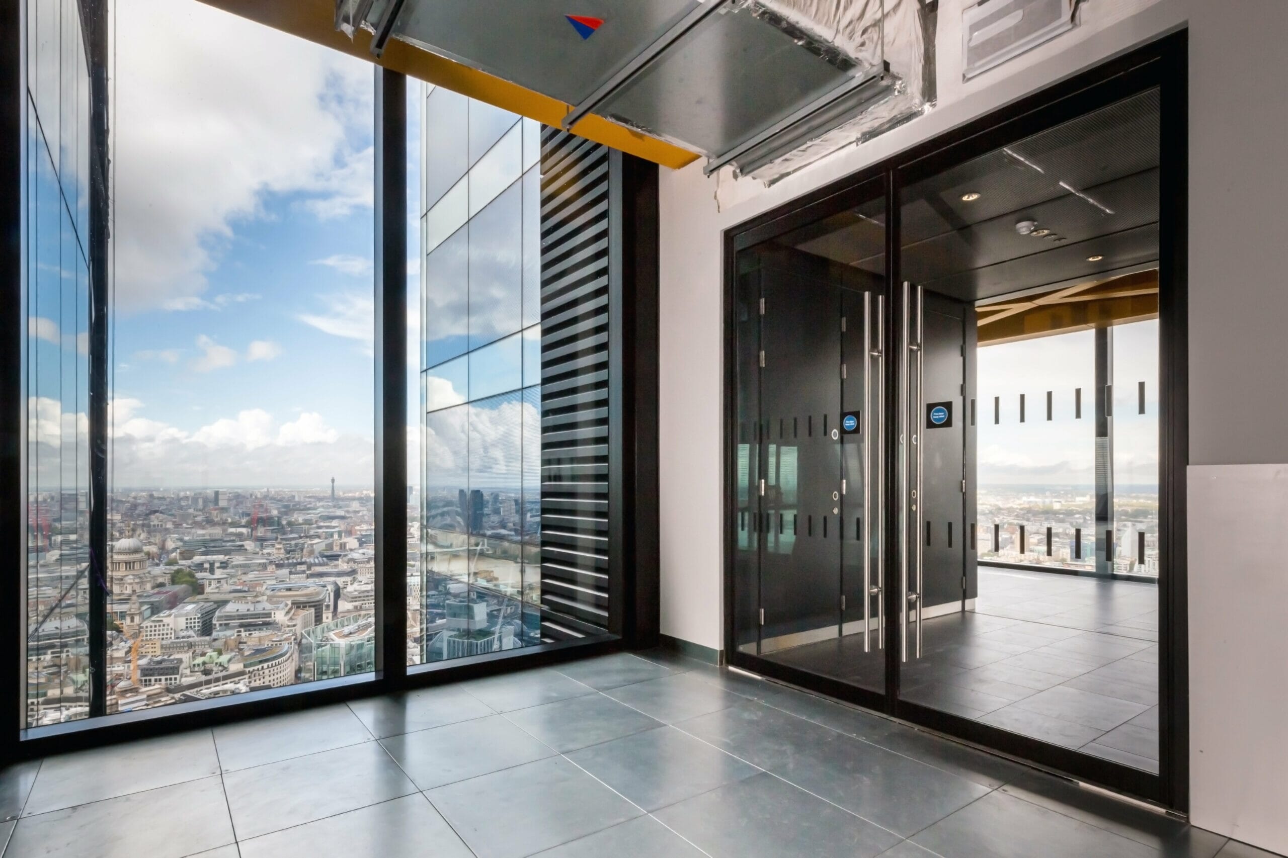 LeadenhallStreet053_14092015b-scaled.jpg?w=2000&h=1333&scale